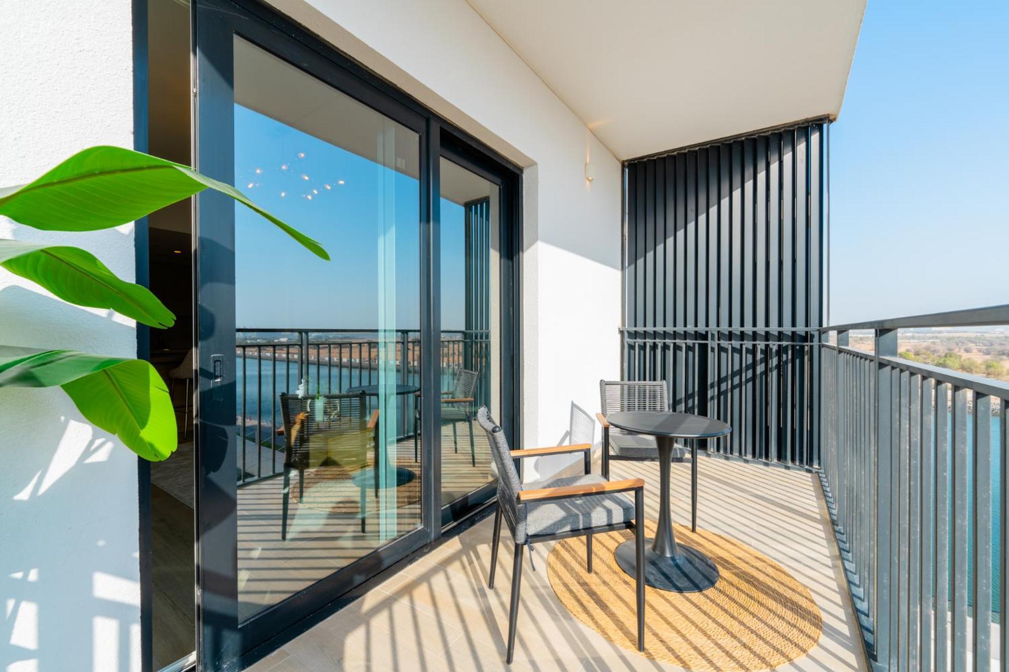 One Bedroom Apartment By Otolo Homes With Free Yas Theme Park Tickets Apartment *