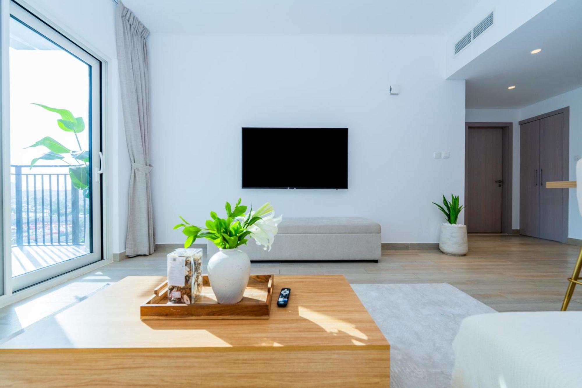 One Bedroom Apartment By Otolo Homes With Free Yas Theme Park Tickets Apartment Abu Dhabi