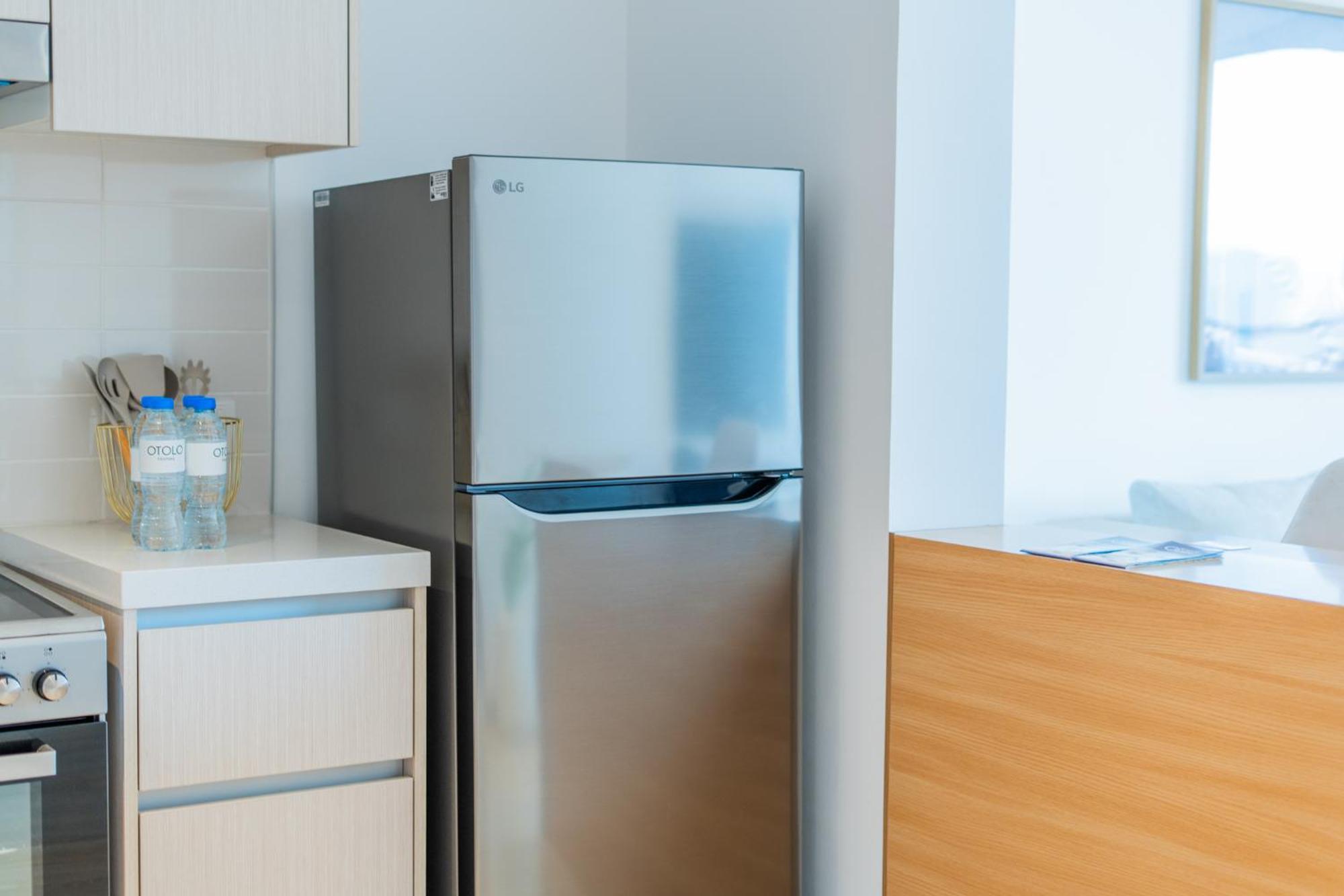 One Bedroom Apartment By Otolo Homes With Free Yas Theme Park Tickets Appartamento Abu Dhabi