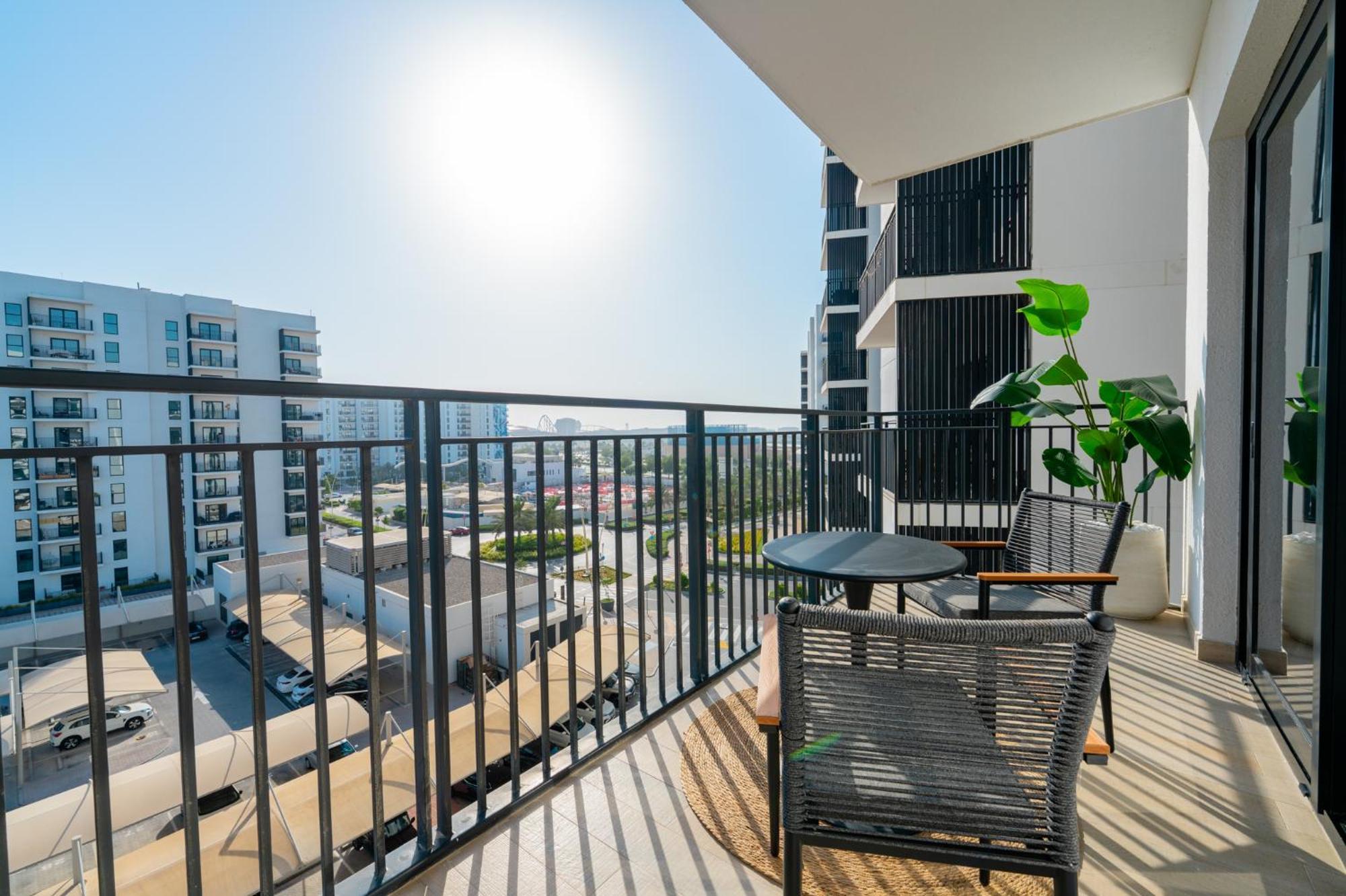 One Bedroom Apartment By Otolo Homes With Free Yas Theme Park Tickets Abu Dhabi