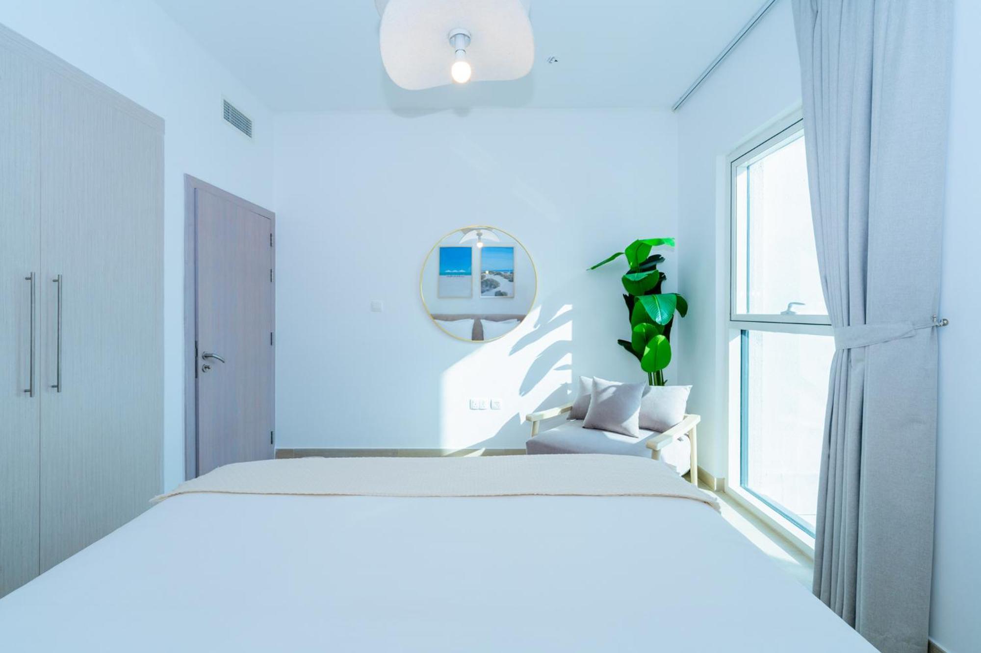 Appartamento One Bedroom Apartment By Otolo Homes With Free Yas Theme Park Tickets *